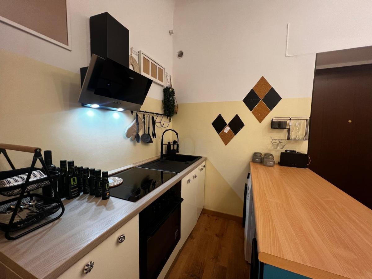 Regina Milano Ai Navigli - Sky Tv, Wifi And Breakfast Box公寓 外观 照片