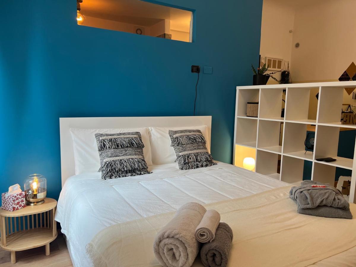Regina Milano Ai Navigli - Sky Tv, Wifi And Breakfast Box公寓 外观 照片